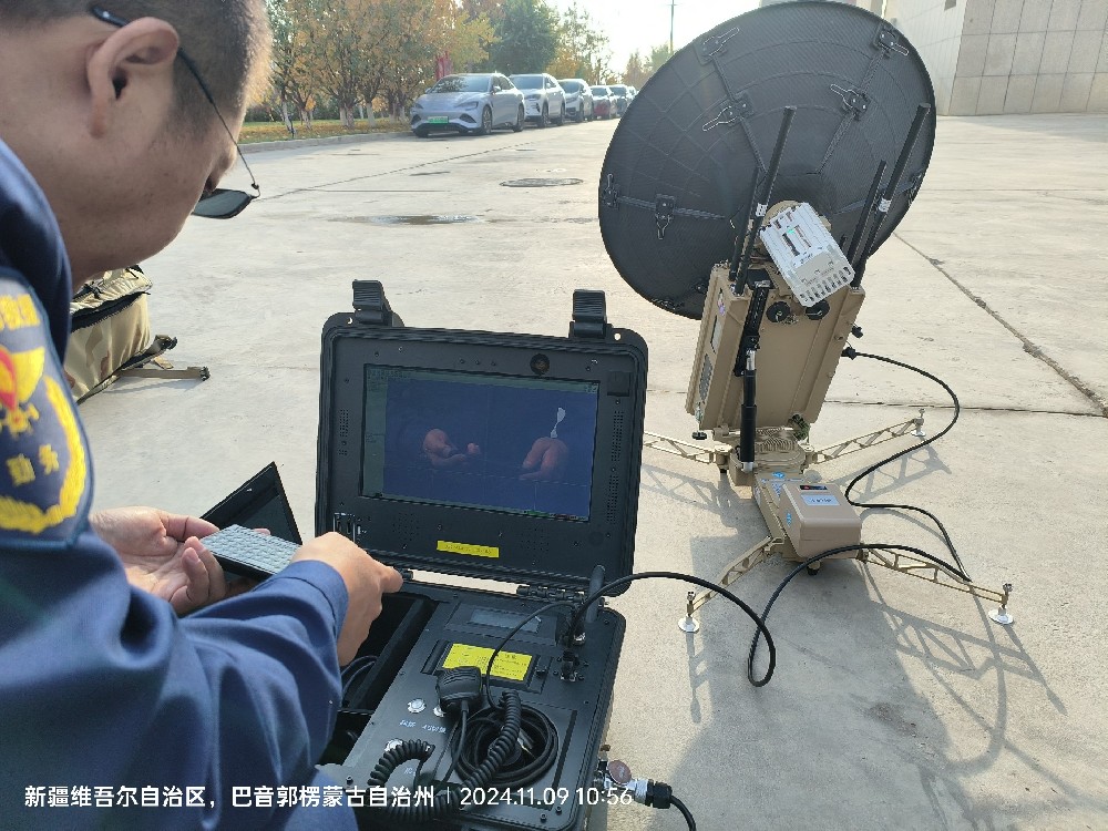 同創科技順利通過高通量多模衛星通信便攜站設備驗收！